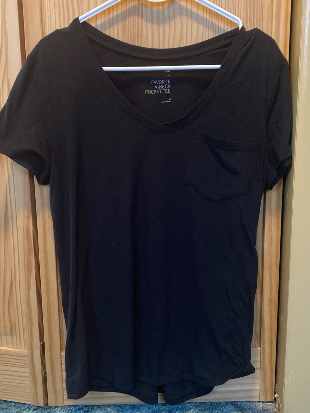 SO Black V-Neck Pocket Tee